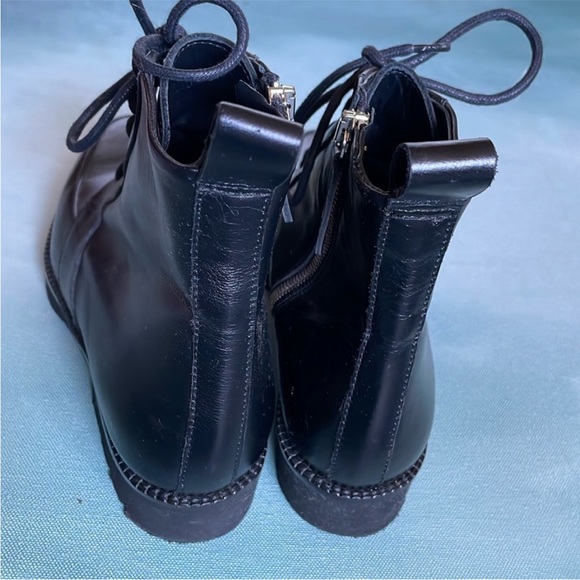 Everlane Leather Lace Up Boots - Picture 2 of 11